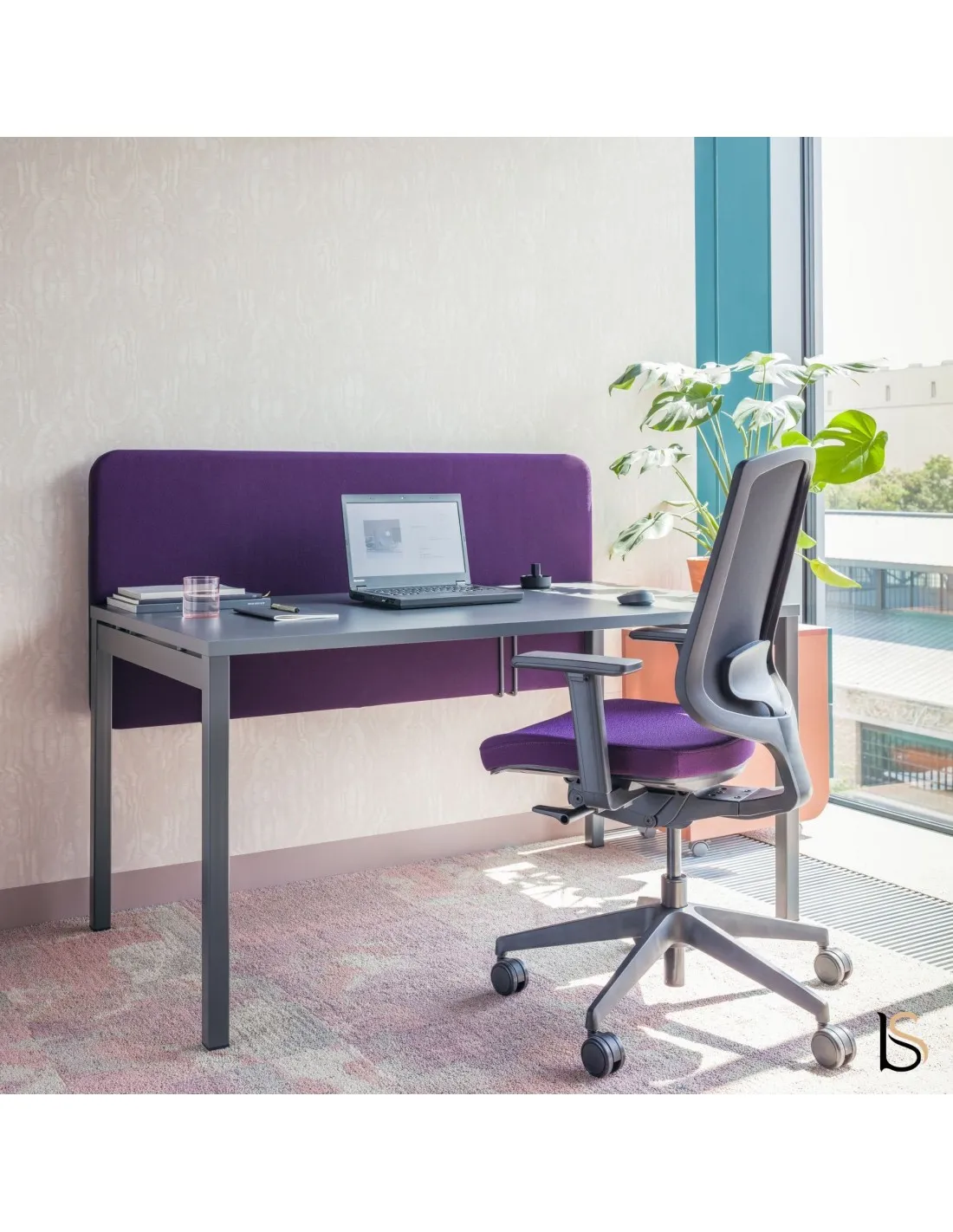 Bureau rectangulaire OGI U – MDD