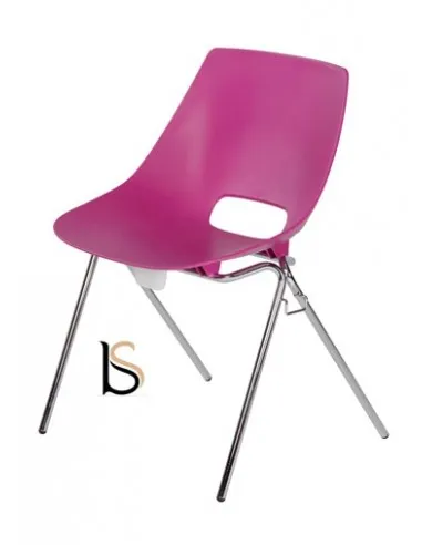 CHAISE POLYVALENTE EN POLYPROPYLENE PULL
